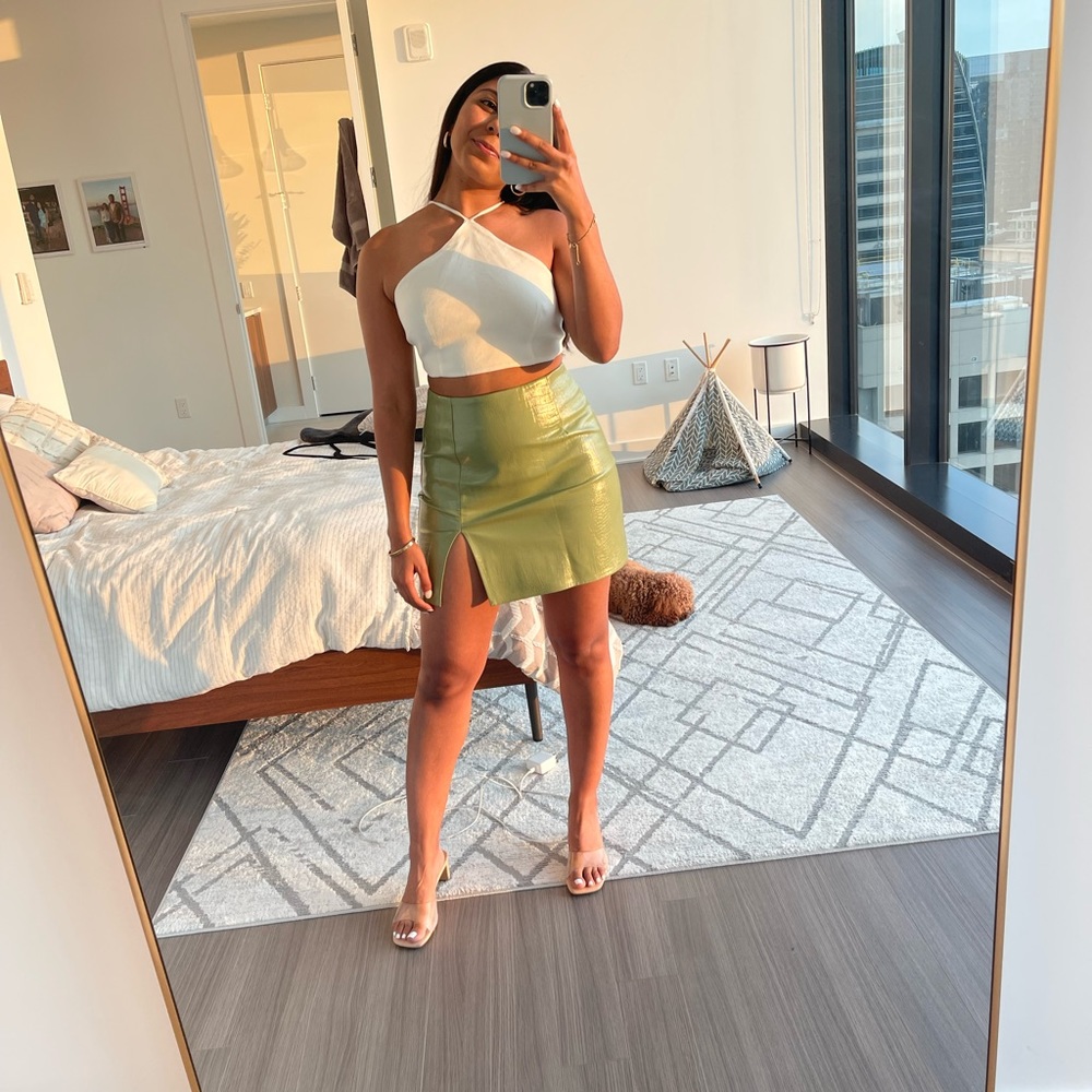 Mini Skirt Green - Faux Leather
